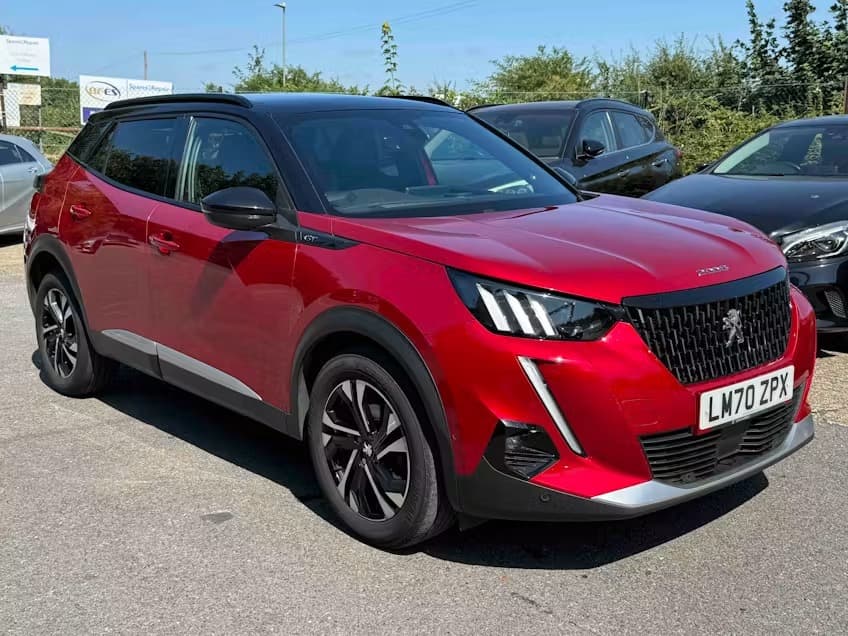 PEUGEOT 2008 GT BLUEHDI S/S - View 1